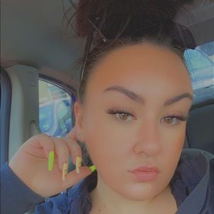 Meet your Posher, Tarah